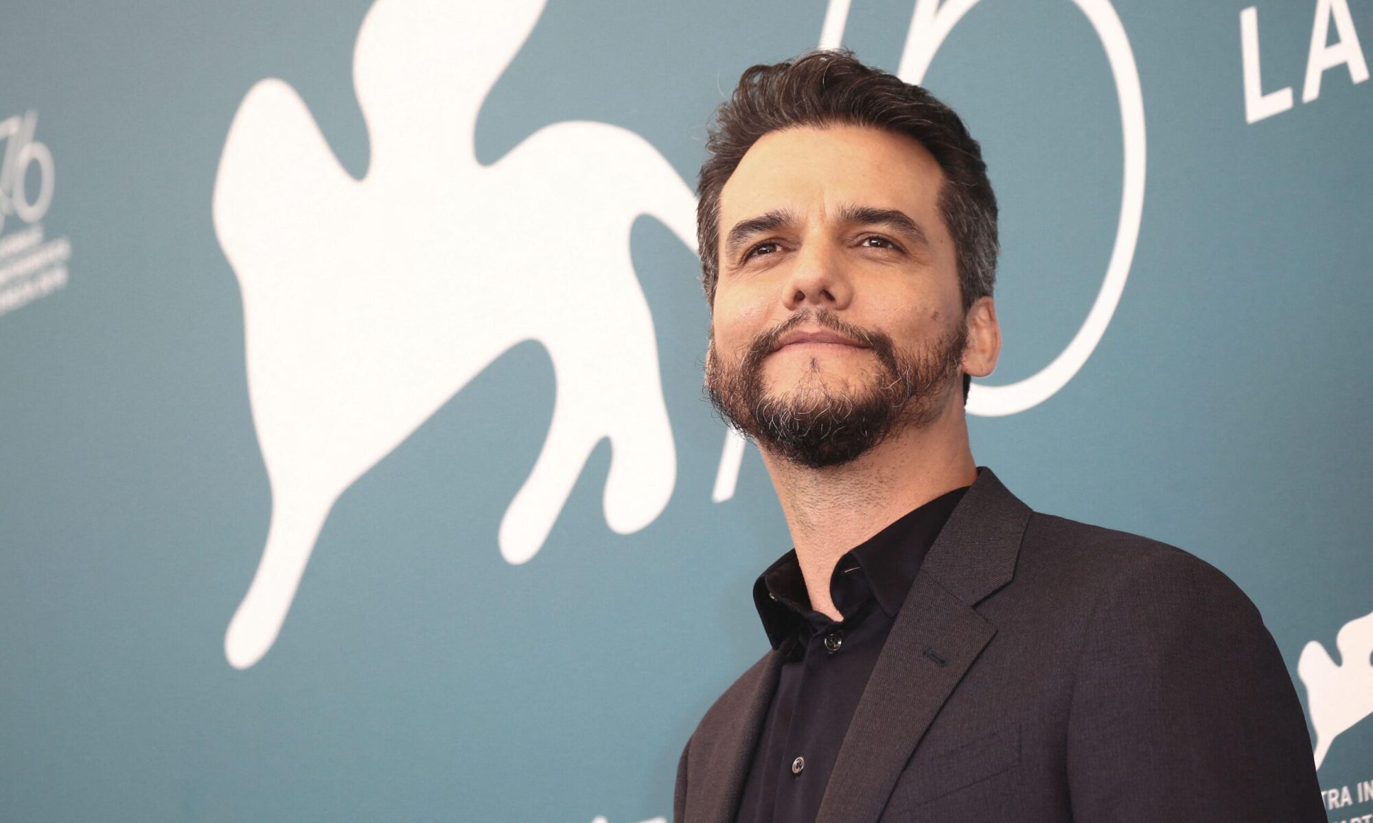 VENICE, ITALY SEPTEMBER 01: Wagner Moura attend "Wasp Network" photocall during the 76th Venice Film Festival on September 01, 2019 in Venice, Italy